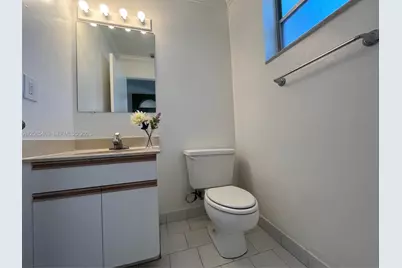 781 Crystal Lake Dr #781, Deerfield Beach, FL 33064 - Photo 12
