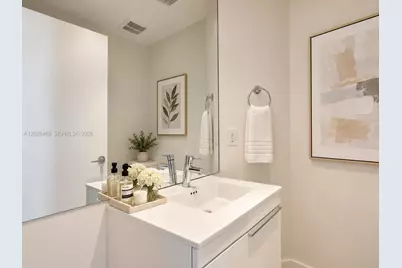 17301 Biscayne Blvd #1105, North Miami Beach, FL 33160 - Photo 8