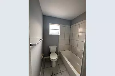 2920 Pierce St #1, Hollywood, FL 33020 - Photo 10