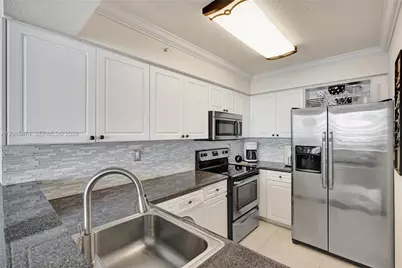 2501 S Ocean Dr #1212 (available Dec 8), Hollywood, FL 33019 - Photo 18