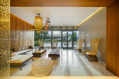 68 SE 6th St #910, Miami, FL 33131 - Photo 26