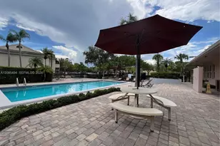 661 Cypress Lake Blvd, Deerfield Beach, FL 33064 - Photo 12