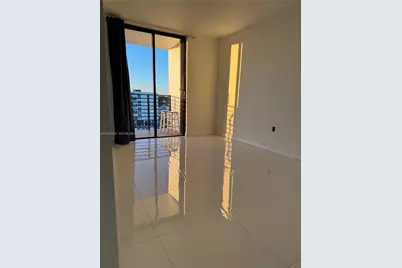 8100 Byron Ave #504, Miami Beach, FL 33141 - Photo 8