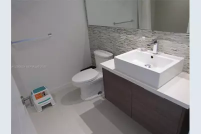 1010 SW 2nd Ave #908, Miami, FL 33130 - Photo 12