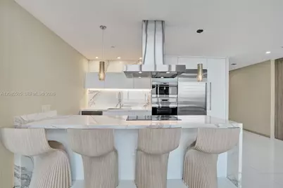 1100 Biscayne Blvd #6303, Miami, FL 33132 - Photo 42