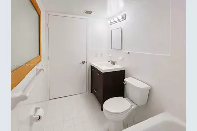 104 SW 9th St #1403, Miami, FL 33130 - Photo 12
