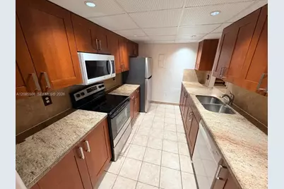 3178 N Pine Island Rd #805, Sunrise, FL 33351 - Photo 4
