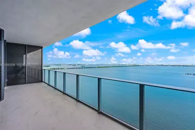 700 NE 24th St #2206, Miami, FL 33137 - Photo 2
