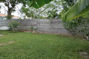 2463 Dewey St, Hollywood, FL 33020 - Photo 2