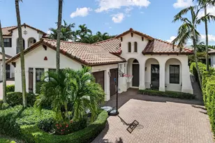 2660 NW 84th Way, Cooper City, FL 33024 - Photo 2