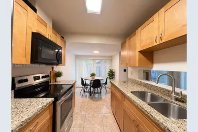 12570 SW 117th Ln, Miami, FL 33186 - Photo 8