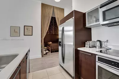 1900 N Bayshore Dr #508, Miami, FL 33132 - Photo 6