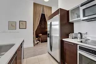 1900 N Bayshore Dr, Miami, FL 33132 - Photo 6