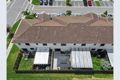 11805 SW 245th Ter, Homestead, FL 33032 - Photo 2