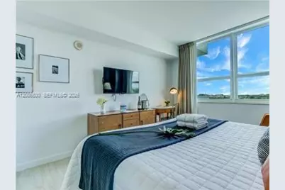 2889 McFarlane Rd #1512, Miami, FL 33133 - Photo 2