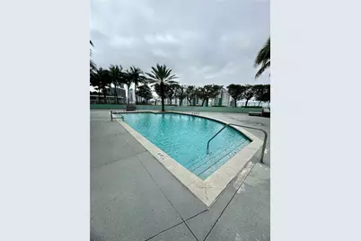 1900 N Bayshore Dr #2306, Miami, FL 33132 - Photo 24