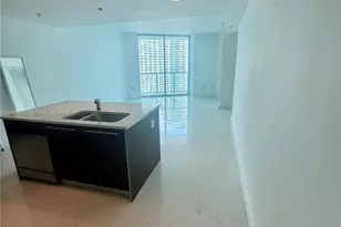 1900 N Bayshore Dr, Miami, FL 33132 - Photo 8