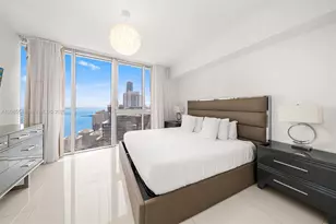 485 Brickell Ave, Miami, FL 33131 - Photo 8
