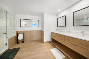 485 Brickell Ave, Miami, FL 33131 - Photo 10
