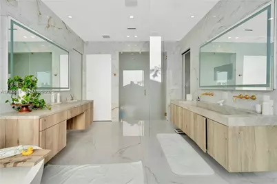 34 SW 26th Rd #0, Miami, FL 33129 - Photo 18
