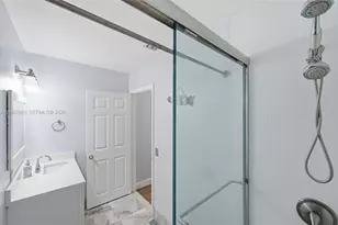 4258 NW 1st Dr, Deerfield Beach, FL 33442 - Photo 20