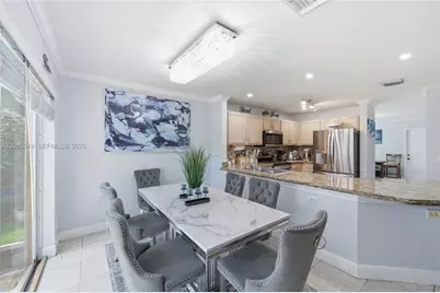 4258 NW 1st Dr, Deerfield Beach, FL 33442 - Photo 12