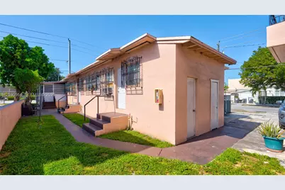 625 SW 18th Ave, Miami, FL 33135 - Photo 52