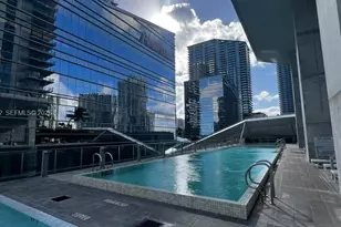 68 SE 6th St, Miami, FL 33131 - Photo 28