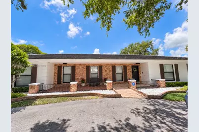 7440 SW 174th St, Palmetto Bay, FL 33157 - Photo 2