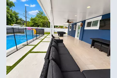 240 N 68th Ave, Hollywood, FL 33024 - Photo 6