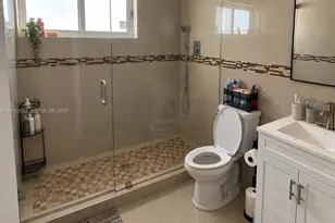 240 N 68th Ave, Hollywood, FL 33024 - Photo 14