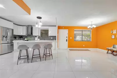 601 Ives Dairy Rd #105-8, Miami, FL 33179 - Photo 8