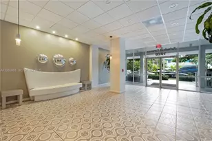 1020 Meridian Ave, Miami Beach, FL 33139 - Photo 20