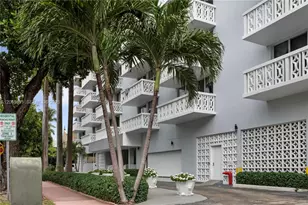 1020 Meridian Ave, Miami Beach, FL 33139 - Photo 24