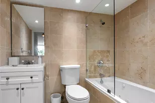 1020 Meridian Ave, Miami Beach, FL 33139 - Photo 18
