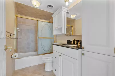 531 N Ocean Blvd #1510, Pompano Beach, FL 33062 - Photo 10