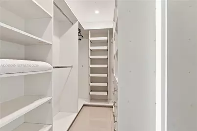 2161 NE 171st St, North Miami Beach, FL 33162 - Photo 26