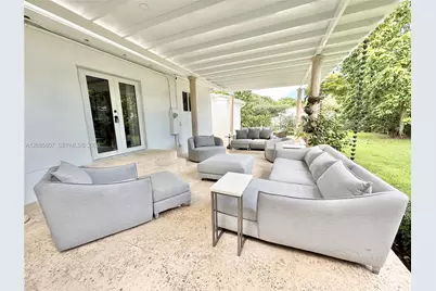 2001 Coral Gate Dr, Miami, FL 33145 - Photo 42