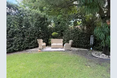 2001 Coral Gate Dr, Miami, FL 33145 - Photo 48