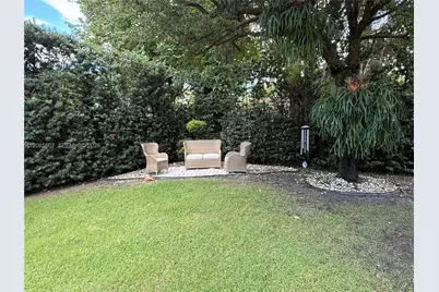 2001 Coral Gate Dr, Miami, FL 33145 - Photo 46