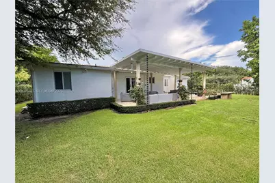 2001 Coral Gate Dr, Miami, FL 33145 - Photo 44