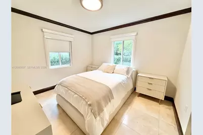 2001 Coral Gate Dr, Miami, FL 33145 - Photo 30