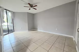 8365 SW 152nd Ave, Miami, FL 33193 - Photo 16