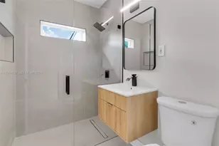 1525 NE 18th Ave, Fort Lauderdale, FL 33304 - Photo 14