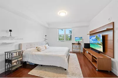 20000 E Country Club Dr #314, Aventura, FL 33180 - Photo 16