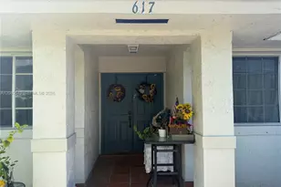 617 SW 1st St, Hallandale Beach, FL 33009 - Photo 2