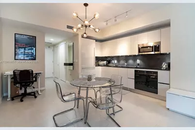 1010 Brickell Ave #2508, Miami, FL 33131 - Photo 6