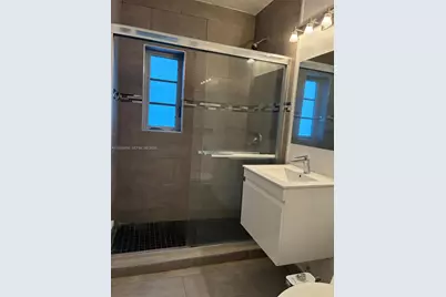 689 NE 92nd St #11G, Miami Shores, FL 33138 - Photo 14
