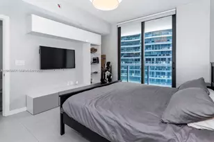 1010 Brickell Ave, Miami, FL 33131 - Photo 14