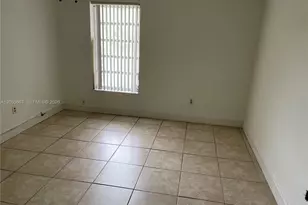 7487 SW 82nd St, Miami, FL 33143 - Photo 12